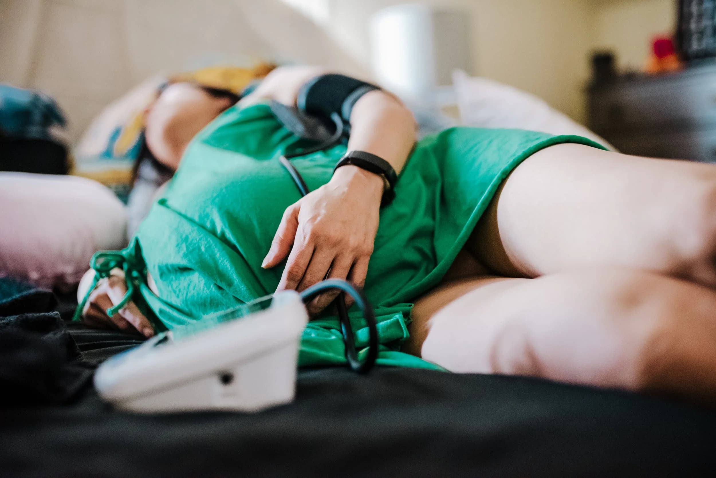 Midwife and mother sharing a knowing glance