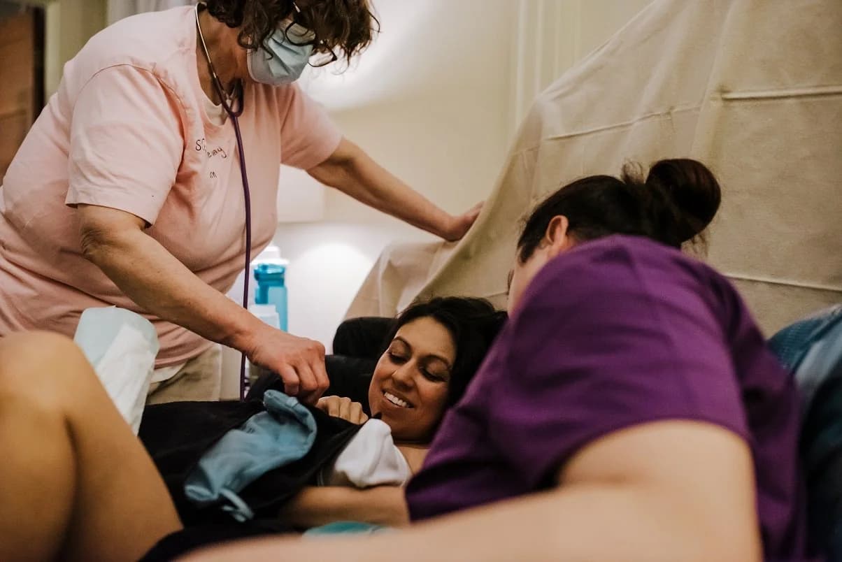 First nursing with gentle guidance